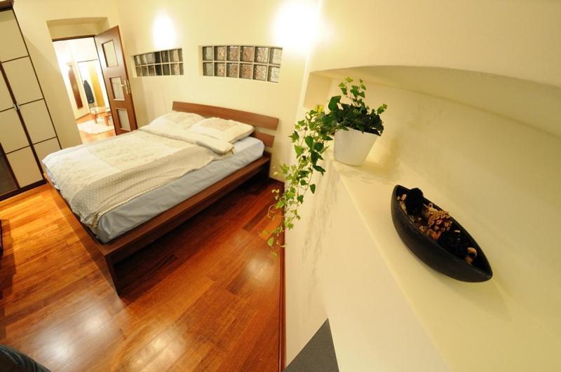 Atena - Pantheon Apartments クラクフ エクステリア 写真